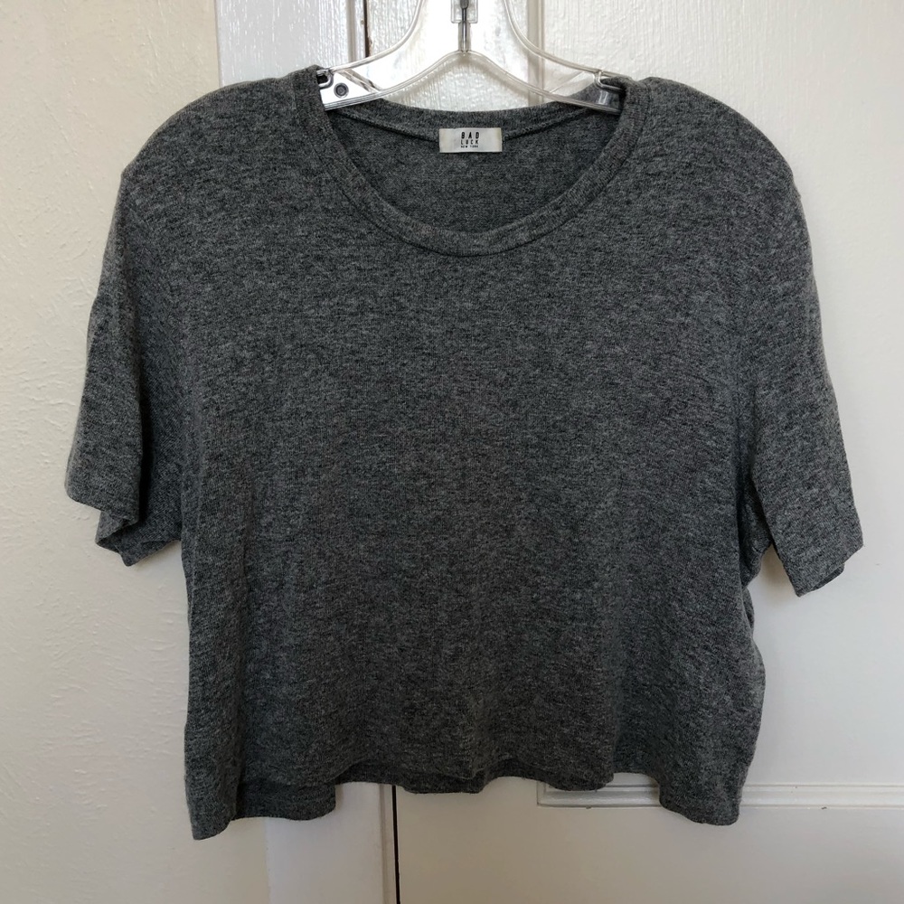 BRANDY OS cropped grey short sleeve sweater